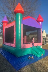 image02012 1747410891 Princess Bounce House