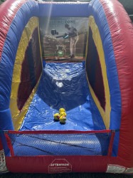 image1209 1748728991 Baseball Toss Inflatable Game
